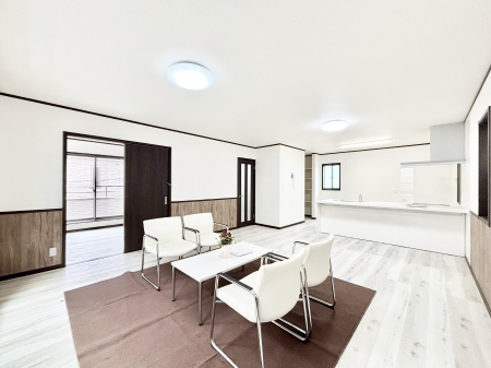 ���̑����ρ@�Ƒ������R�ƏW�܂�e���̃X�y�[�X�ɂȂ肻��