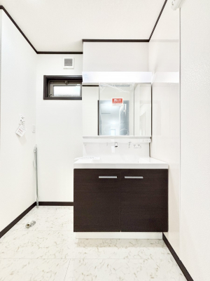 ���ʑ�E���ʏ��@���[�͂Ƌ@�\���ɗD�ꂽ���ʉ��ϑ�