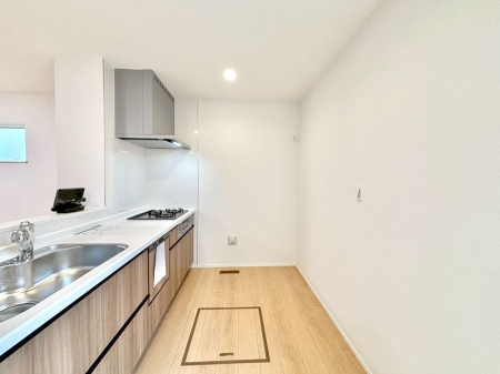 �L�b�`���@��Ƃ肠��L�b�`���ł͂��Ƒ��Ɗy�������������ł��܂��B