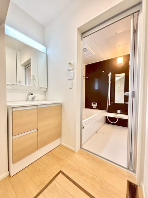 ���̑��@�������̂�����K��Ԃł��B�����̐g�x�x���C�����ǂ����g�������܂��B 