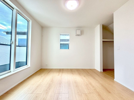 ���̑����ρ@���邢�o���R�j�[�T�C�h�ɗm����ݒu�B�ڊo�߂̗ǂ��Q���ɁB 