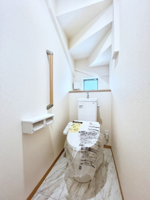 gC@gC1K2KꂼɔzuĂĂƂĂ֗łB 