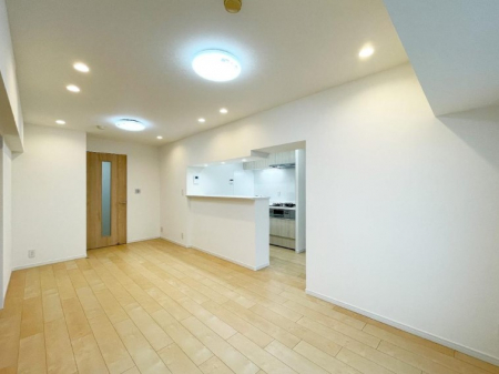 rO@Ƒc̎ԂȂ났̃rO_CjOB   