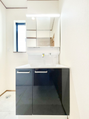 ʑEʏ@[͂Ƌ@\ɗDꂽꃉNNʉϑI  