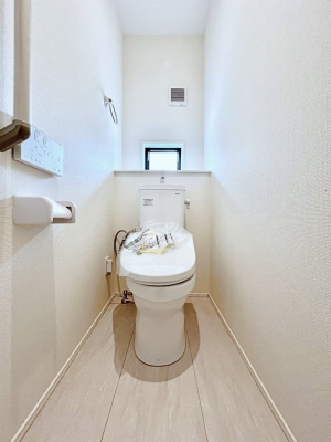 gC@gC1K2KꂼɔzuĂĂƂĂ֗łB 