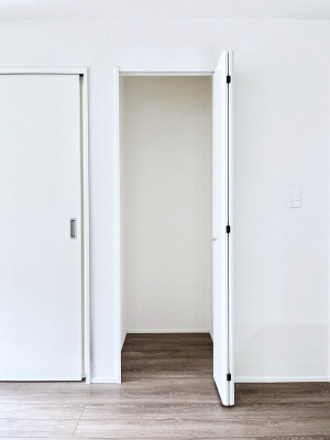 ̑ρ@rO[BɎ[ƕW܂LDKXbLЕtłˁB  