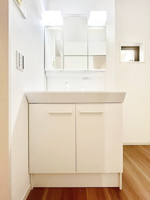 ʑEʏ@Oʋ̗ɁAϕiqpiȂǂ[\Bʑƕۂ܂I