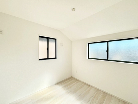 q@Qʍ̌ŋC悭R̂łql̂ɂsb^