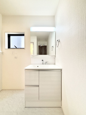 ���ʑ�E���ʏ��@�傫�����₷���O�ʋ��Ő�����������ʑ�́A�g�����Ȃ݃`�F�b�N�┧�̂������ɂ������߂ł��B 