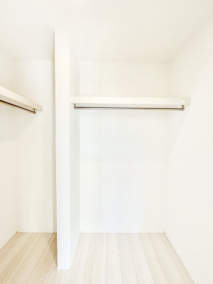 ���̑��@�ߗނ��n���K�[�Ɋ|�����܂܎��[�ł���WIC�B�ߗނ̐������ڂ����₷���ĕ֗��ł��I