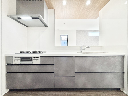 �L�b�`���@�������������I�ɁA�y�����I�V�X�e���L�b�`��  