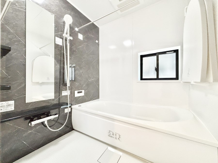 �����@����̔�������Ă���閾�邢�������̂���o�X���[��