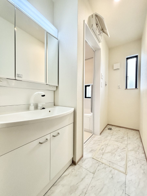 ���̑��@���������Ă���̂Ŏ��C�̑����ꏊ�ł����C���\���s���܂��B�����̐g�x�x���C�����ǂ��I