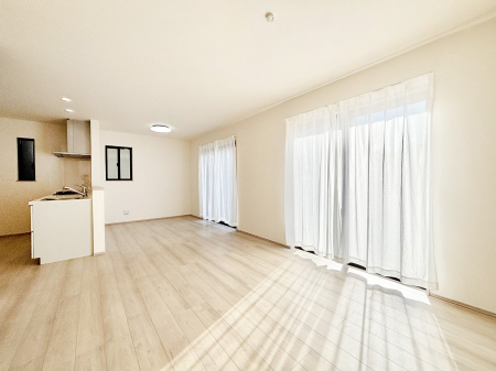 ���̑����ρ@��������̗ǂ����r���O�B���C�ɓ���̃O���[��������΍X�ɐS�n�悳���A�b�v�I