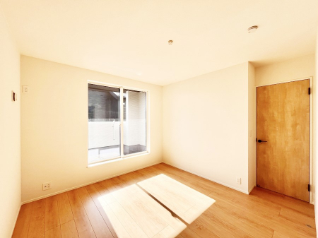 ���̑����ρ@�o���R�j�[���J�������v���X���Ă����m��