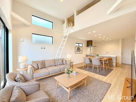 ���r���O�@���Ƒ��̓��₩�Șb�����ŕ�܂�閾�邢���r���O  ���Ƌ��CG�ł�