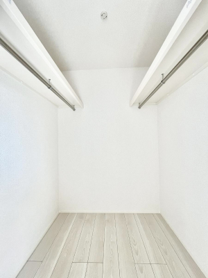 ̑@EH[NCN[[bg̊pŐԃXbL  