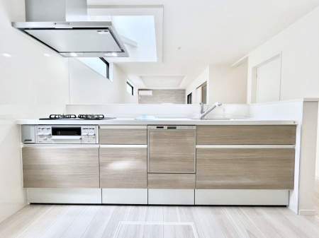 Lb`@H@E򐅊ERcRȂǃfUC@\˔VXeLb`I