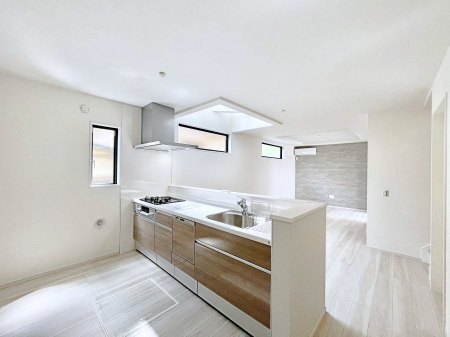 Lb`@JE^[zɊyׂB̂ƔȂ肻łˁB 