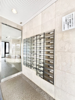 ̑@|Xg̓GgXɂ̂ŉJɔGꂸXւ󂯎܂ˁI