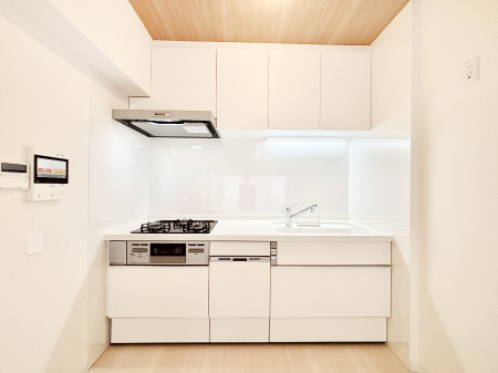 �L�b�`���@�������������I�ɁA�y�����I�V�X�e���L�b�`��