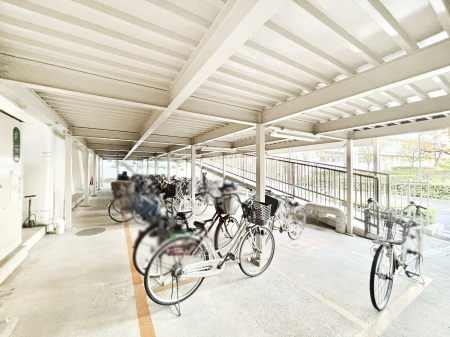 ���̑��@�O�� ���]�Ԓu����i�󂫏󋵂͓s�x���m�F���������j