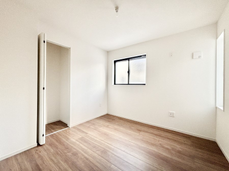 �q�������@���q���܂̂������Ƃ��Ă��I�ߗނ̐������ڂɕ֗��ȃN���[�[�b�g�t���̗m���B