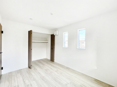 Q@g₷`ŃxbgƋ̒uɂ邱Ƃ܂B   