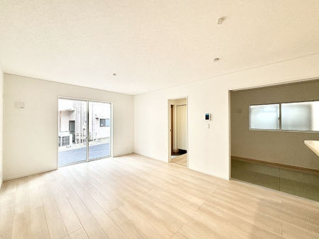 ���̑����ρ@�Ƒ������R�ƏW�܂�e���̃X�y�[�X�ɂȂ肻��  