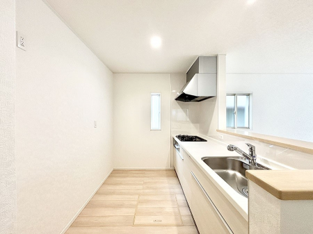 �L�b�`���@��Ƃ肠��L�b�`���ł͂��Ƒ��Ɗy�������������ł��܂��B