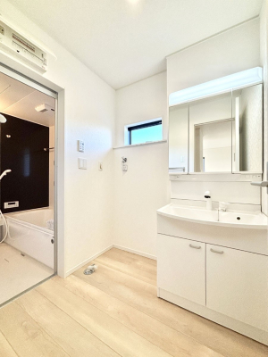 ���̑��@�������̂�����K��Ԃł��B�����̐g�x�x���C�����ǂ����g�������܂��B 