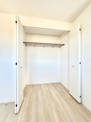 ���[�@�����Ղ�̎��[�X�y�[�X�ŉ��K�ɕ�点���� 