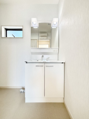 ʑEʏ@[͂Ƌ@\ɗDꂽꃉNNʉϑI  