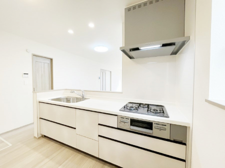 �L�b�`���@���������Ȃ��炲�Ƒ��Ƃ̉�b���y���߂�ΖʃJ�E���^�[�L�b�`��