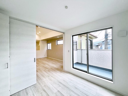 ̑ρ@rOׂ̗ɂmBJčLp邱Ƃ\łB