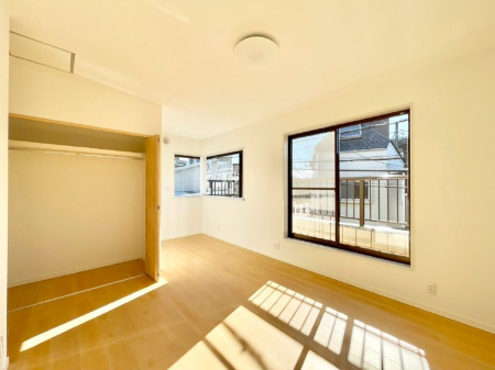 ���̑����ρ@�o���R�j�[���J�������v���X���Ă����m��