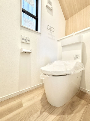 gC@gC1K2KꂼɔzuĂĂƂĂ֗łB 