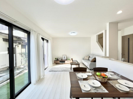 ���̑����ρ@��������̗ǂ����r���O�B���C�ɓ���̃O���[��������΍X�ɐS�n�悳���A�b�v�I