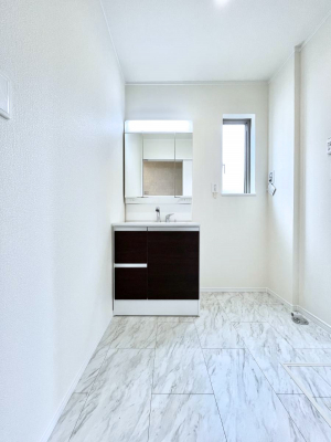 ʑEʏ@傫₷OʋŐʑ́AgȂ݃`FbN┧̂ɂ߂łB 