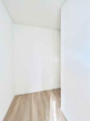 ̑@EH[NCN[[bg̊pŐԃXbL