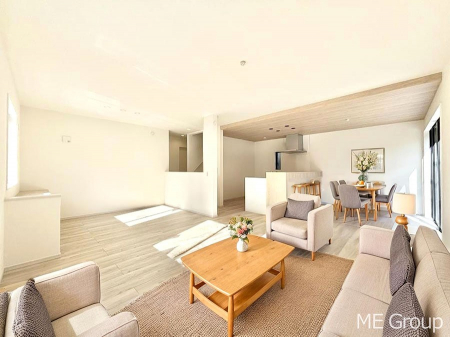 ���r���O�@���Ƒ��̓��₩�Șb�����ŕ�܂�閾�邢���r���O  ���Ƌ��CG�ł�