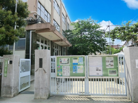 ӊ@wZ 300m 旧TcwZ