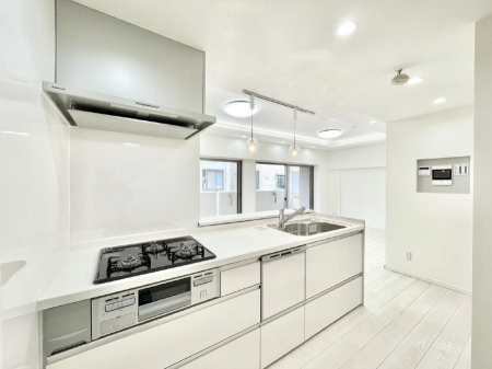 Lb`@ȂłƑƂ̉by߂ΖʃLb` 