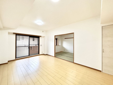 ̑ρ@ƑRƏW܂ẽXy[XɂȂ肻  