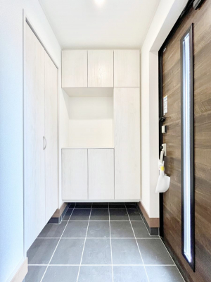 ց@V[YCN[NťցBƑŠCJȂǂ[ł܂B