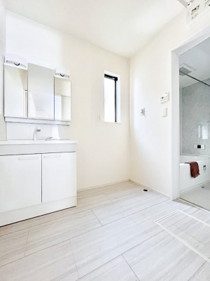 ���̑��@��Ƃ�̐��ʃX�y�[�X�Œ��̐g�x�x�����N���N  