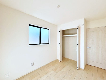 �q�������@�q�������ɂ��������߂Ȏ��[�X�y�[�X�����Ղ�̋���