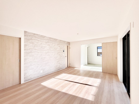 ���̑����ρ@�אڂ̘a�����J������΂���ɍL�X��Ԃ�