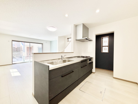 Lb`@Ȃ炲ƑƂ̉by߂ΖʃJE^[Lb`