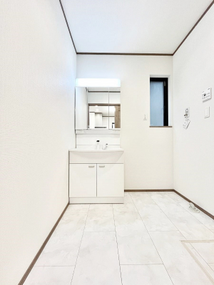 ʑEʏ@傫₷OʋŐʑ́AgȂ݃`FbN┧̂ɂ߂łB 